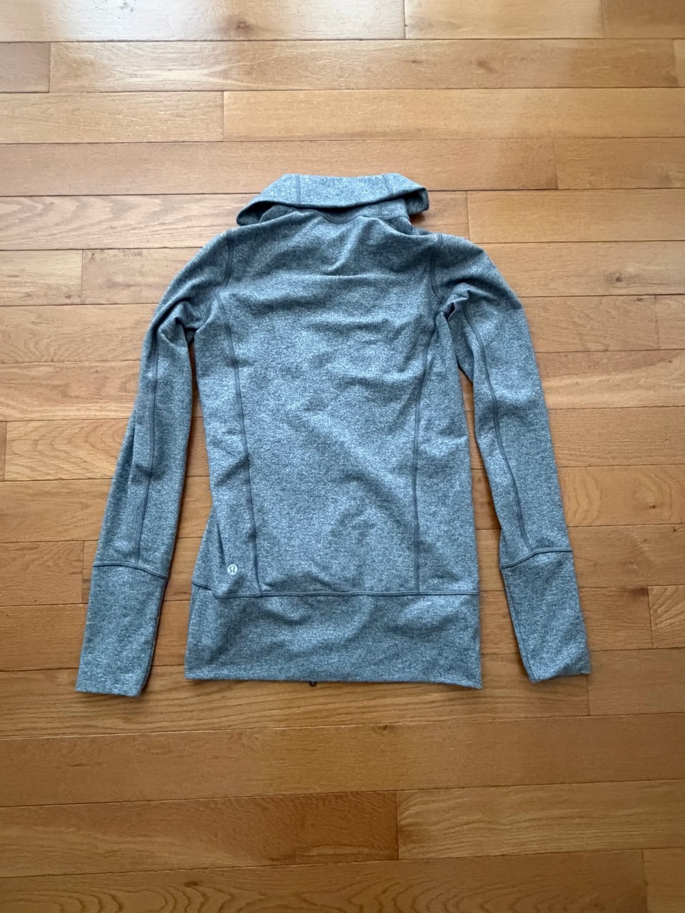 Lululemon Stride Jacket Size 4 - Picture 5 of 10